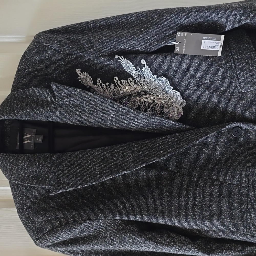 WORTHINGTON BRAND WOMEN'S FANCY BLACK AND WHITE SEQUINS APPLIQUE BLAZER SIZE XS